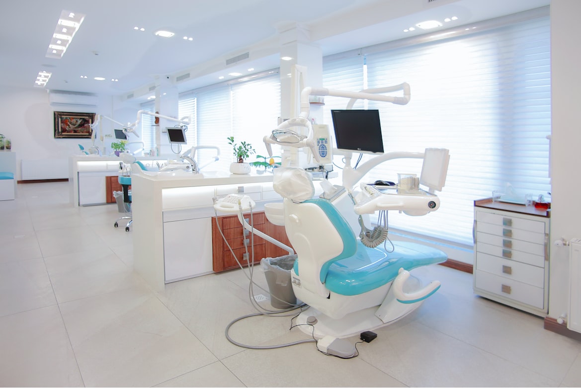 Diş İmplantları